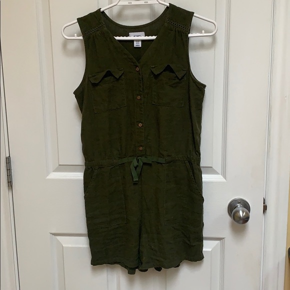 Romper - Picture 1 of 3